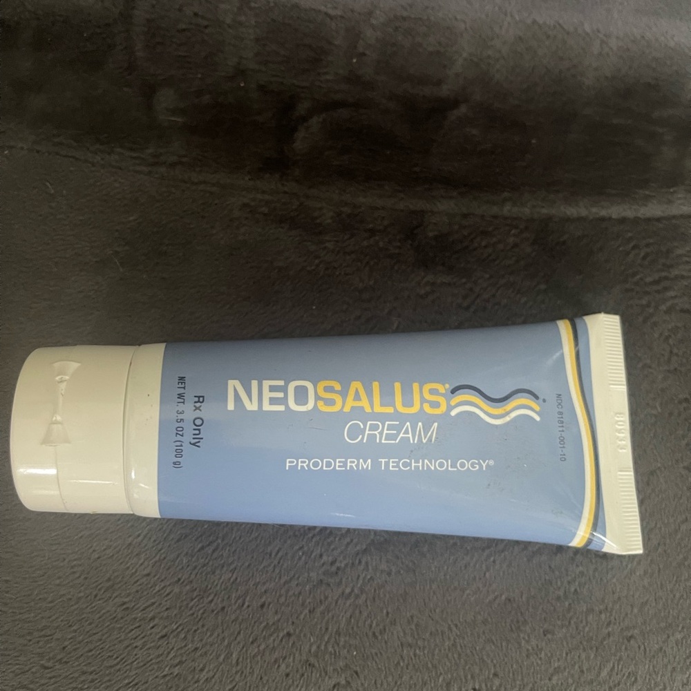 Neosalus Cream 100 G, Exeltis for Eczema's Dermatits